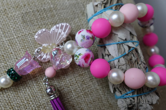 Bubble & Charms/ Pink Wristlet